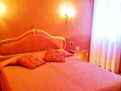 Hotel Lisbona Βενετία