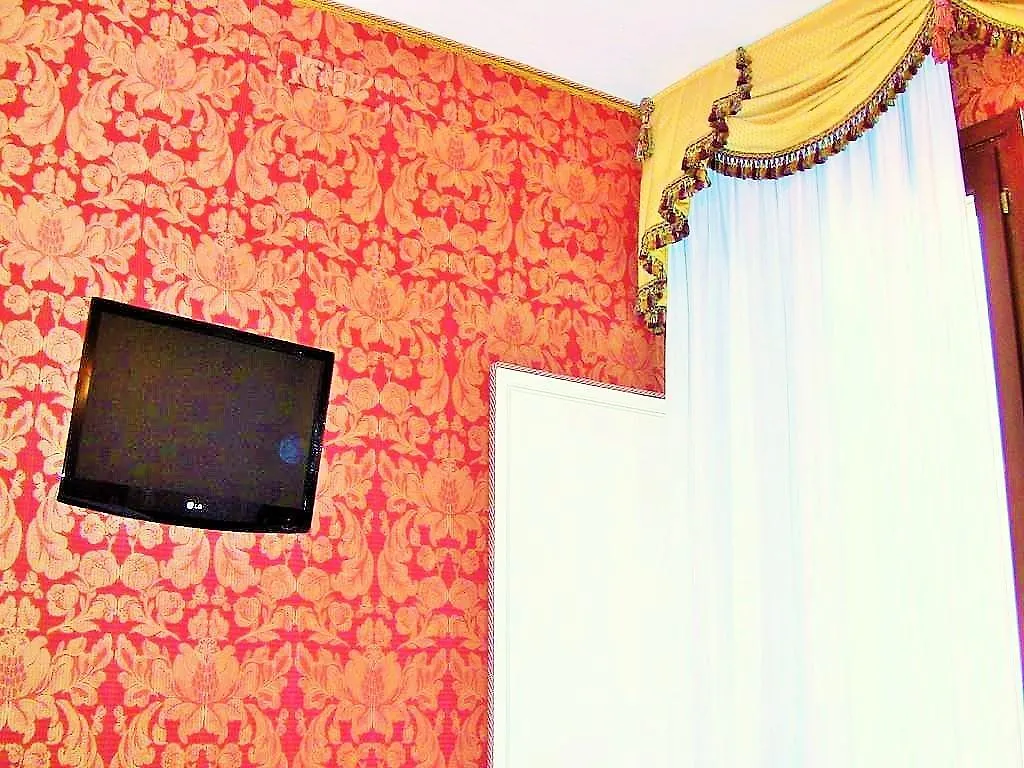 Hotel Lisbona Venice 3*,  Italy